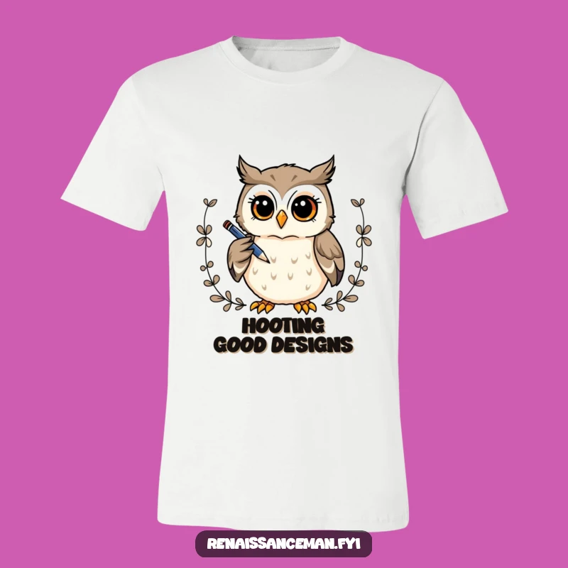 Funny Owl Artist T-Shirt: Curious Owl Draws Border, Creative & Comfy Gift